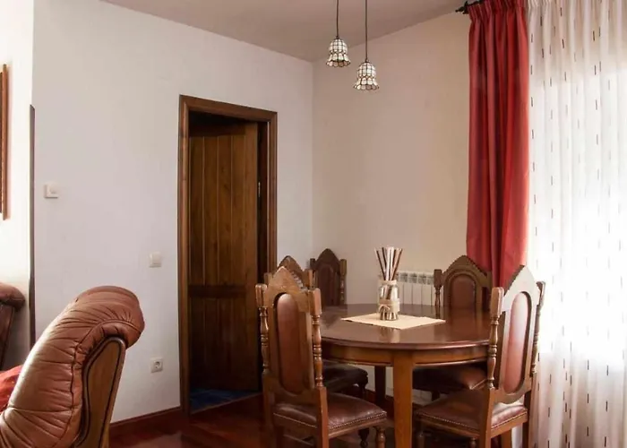 Paco Casa de Campo Munogalindo